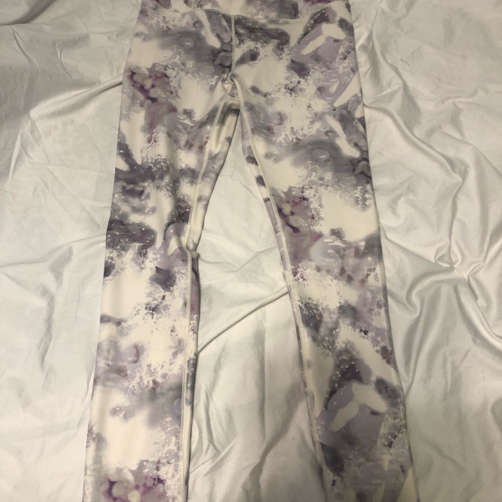 Calia by Carrie Underwood NWOT leggings Sz M